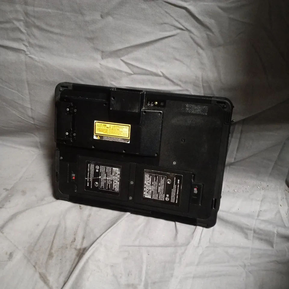 PANASONIC TOUGHBOOK FZ A3 - DAMAGED SCREEN 