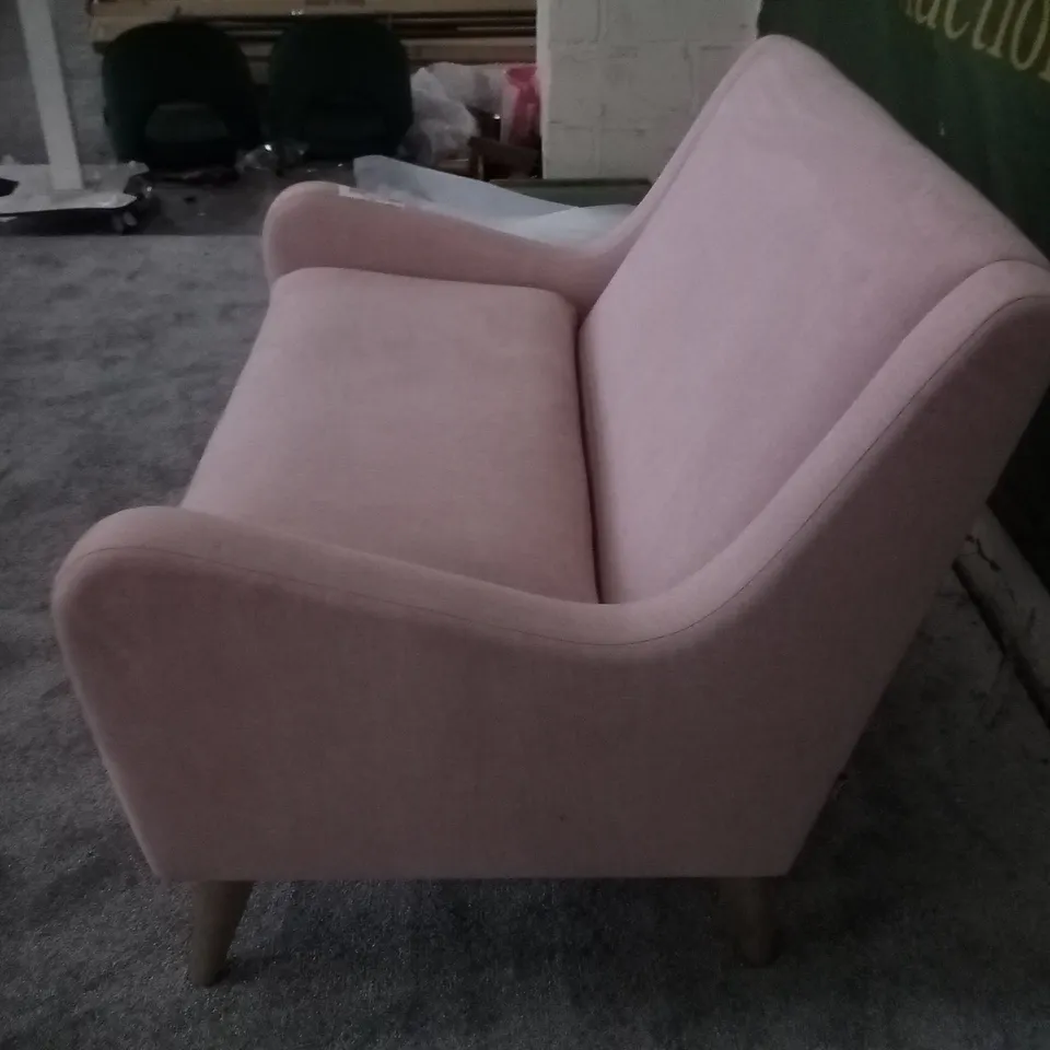 QUALITY DESIGNER LOVESEAT - PINK FABRIC