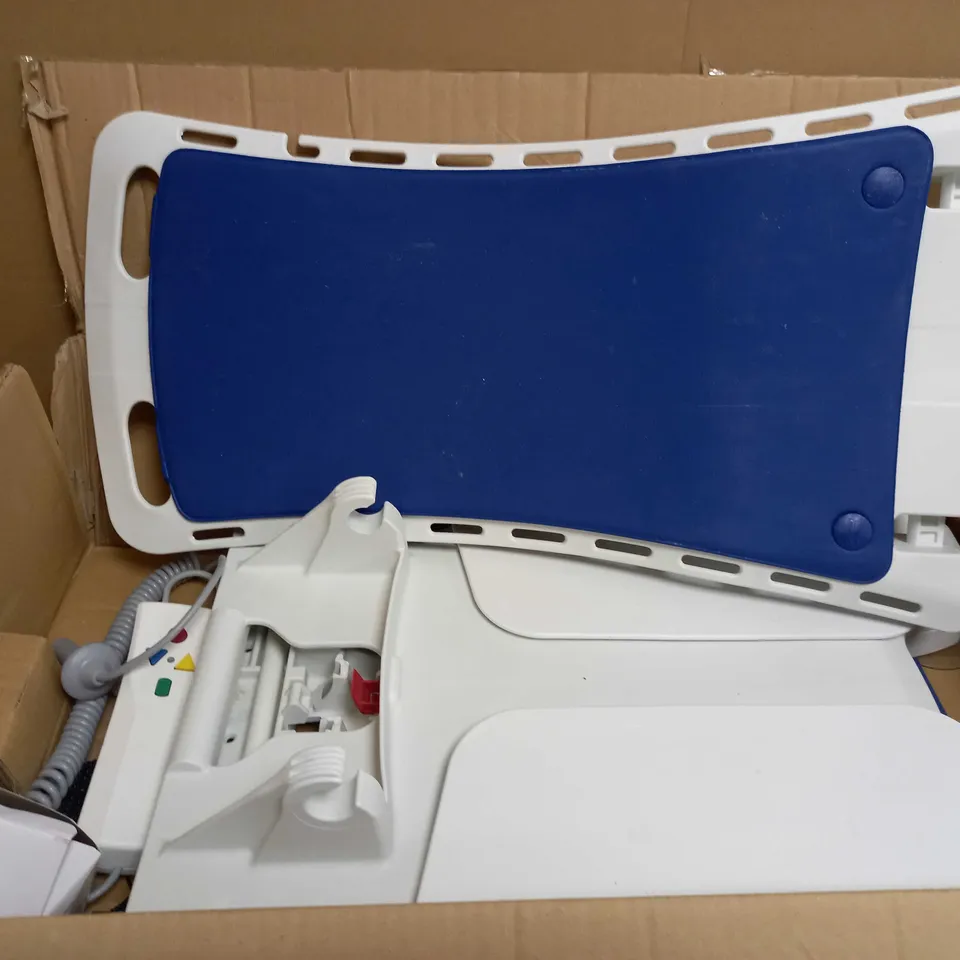 DRIVE MEDICAL BATHLIFT