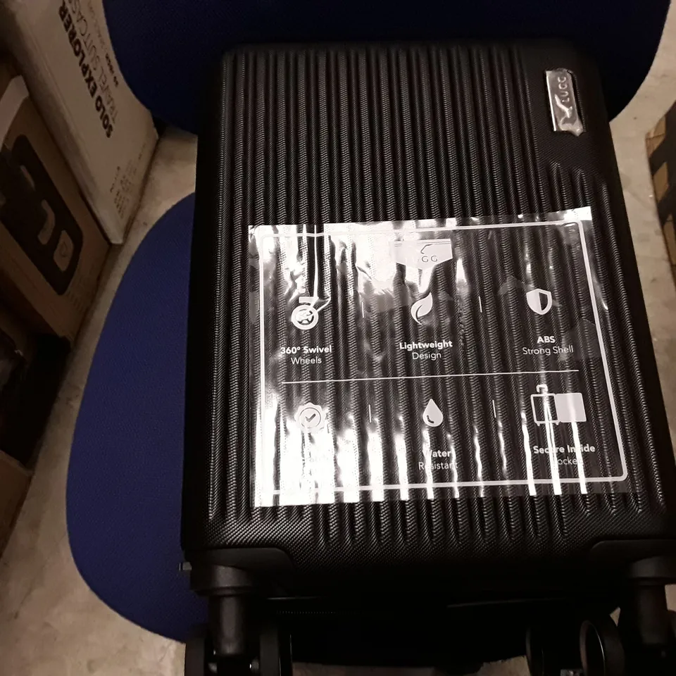 UNBOXED KEPLIN LUGG SMALL SIZE TRAVEL LUGGAGE WITH WHEELS BLACK COLOUR