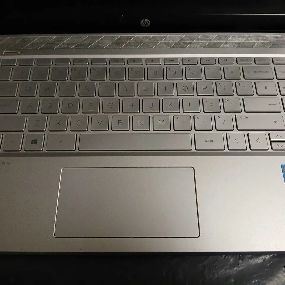 HP PAVILION 14-CE0502SA LAPTOP  