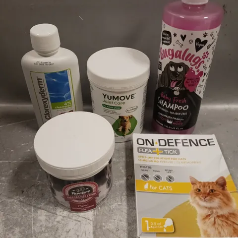 APPROXIMATELY 20 ASSORTED PET CARE PRODUCTS TO INCLUDE SHAMPOO, ON DEFENCE, JOINT CARE ETC 