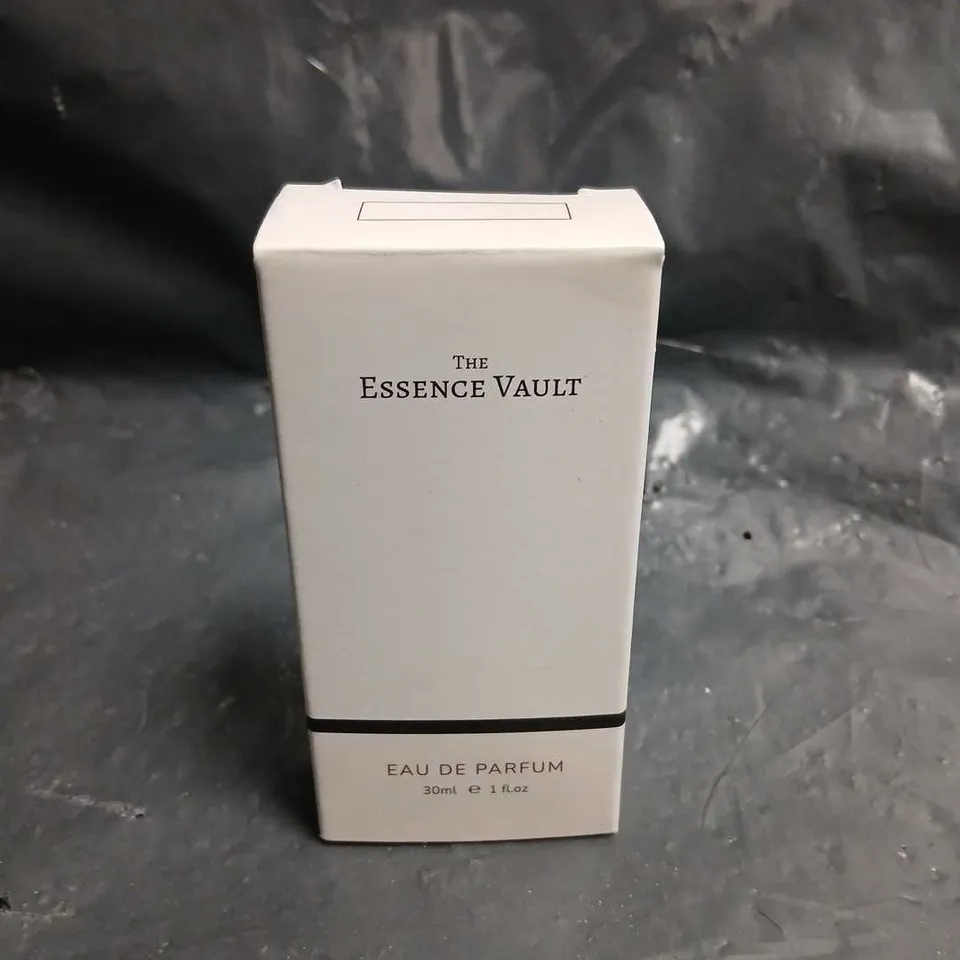 BOXED THE ESSENCE VAULT FRAGRANCES PARFUM 30ML