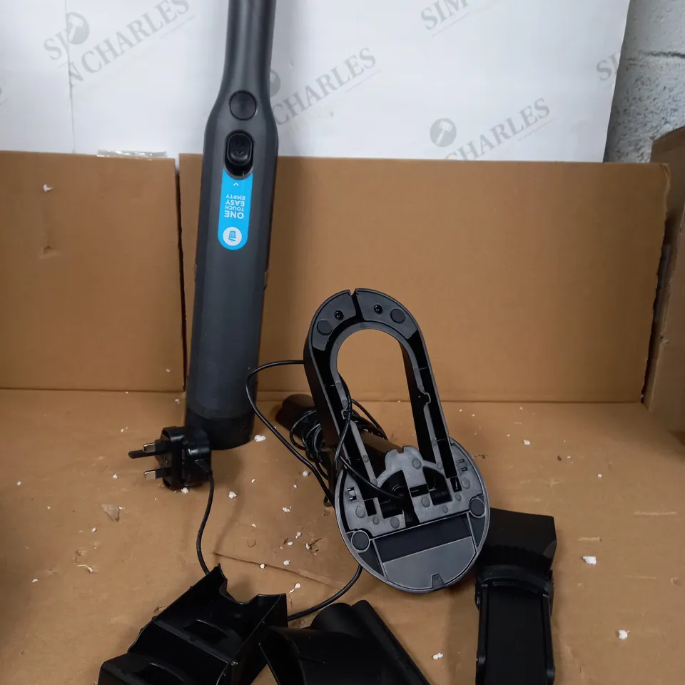 SHARK CORDLESS HANDHELD VACUUM CLEANER