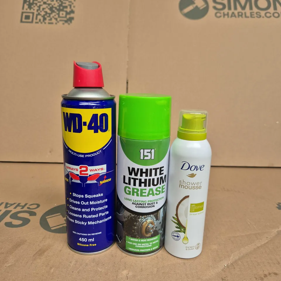 APPROXIMATELY 10 ASSORTED AEROSOLS TO INCLUDE DOVE , WD-40 AND WHITE LITHIUM GREASE