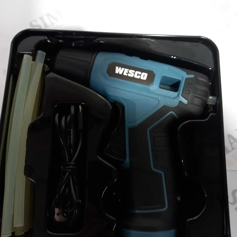 BOXED WESCO GLUE GUN