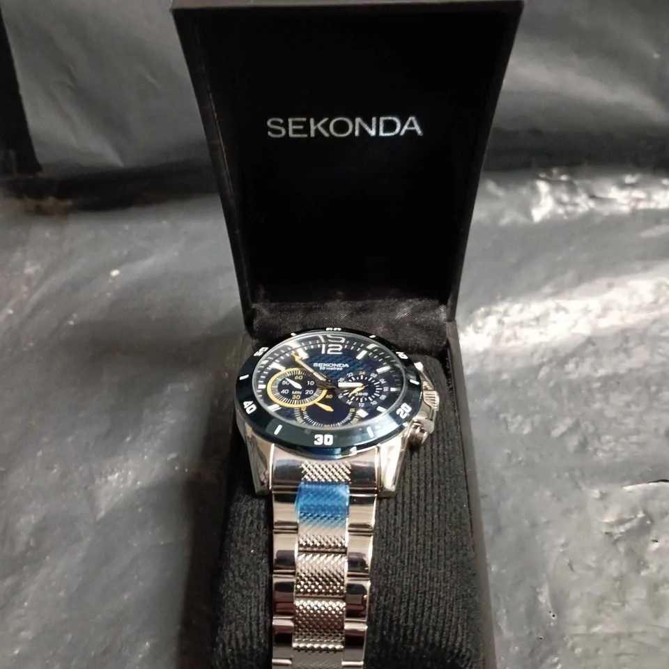 SEKONDA CHRONOGRAPH WATCH, BLUE DIAL & BEZEL, STAINLESS STEEL BRACELET – IN PRESENTATION BOX