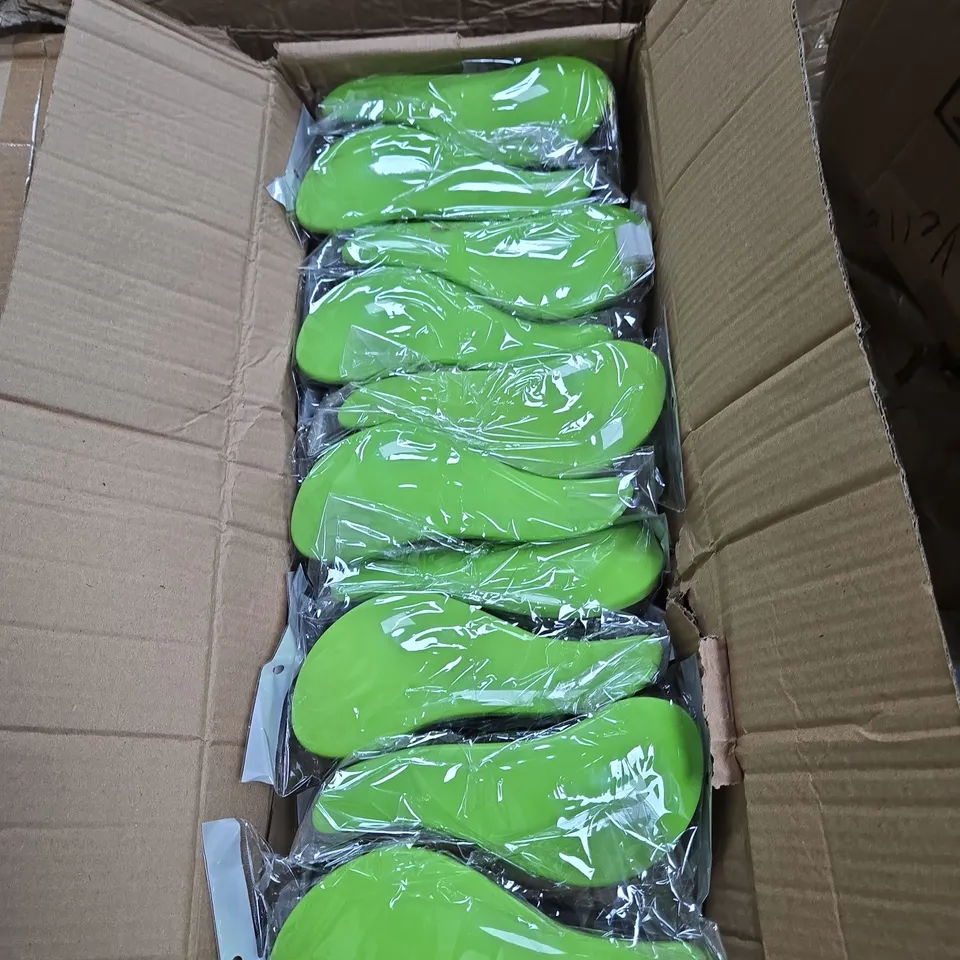 LARGE QUANTITY OF APPROXIMATELY 60 HAIRBRUSHES - GREEN