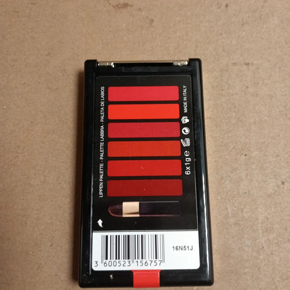 BOX OF APPROXIMATELY 12 L'OREAL COLOUR RICHE LA PALETTE LIPSTICK PALETTES RED