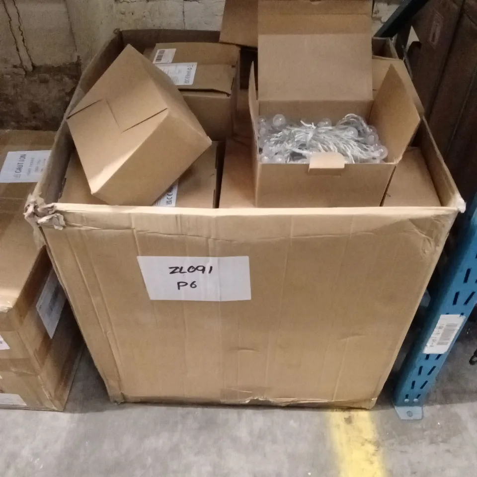 BOX TO CONTAIN A LARGE QUANTITY OF FAIRY STRING LIGHTS 