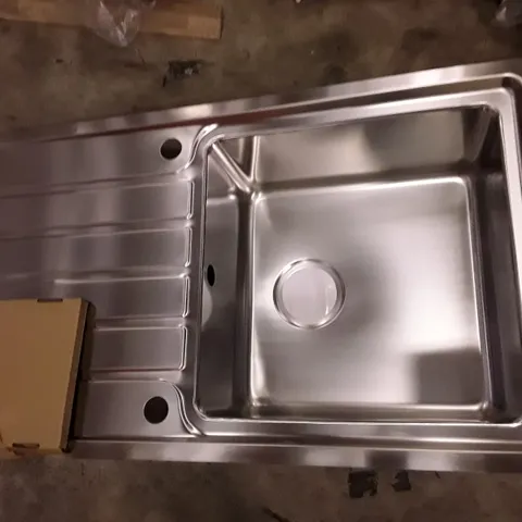 1 BOWL STAINLESS STEEL SINK WITH DRAINER