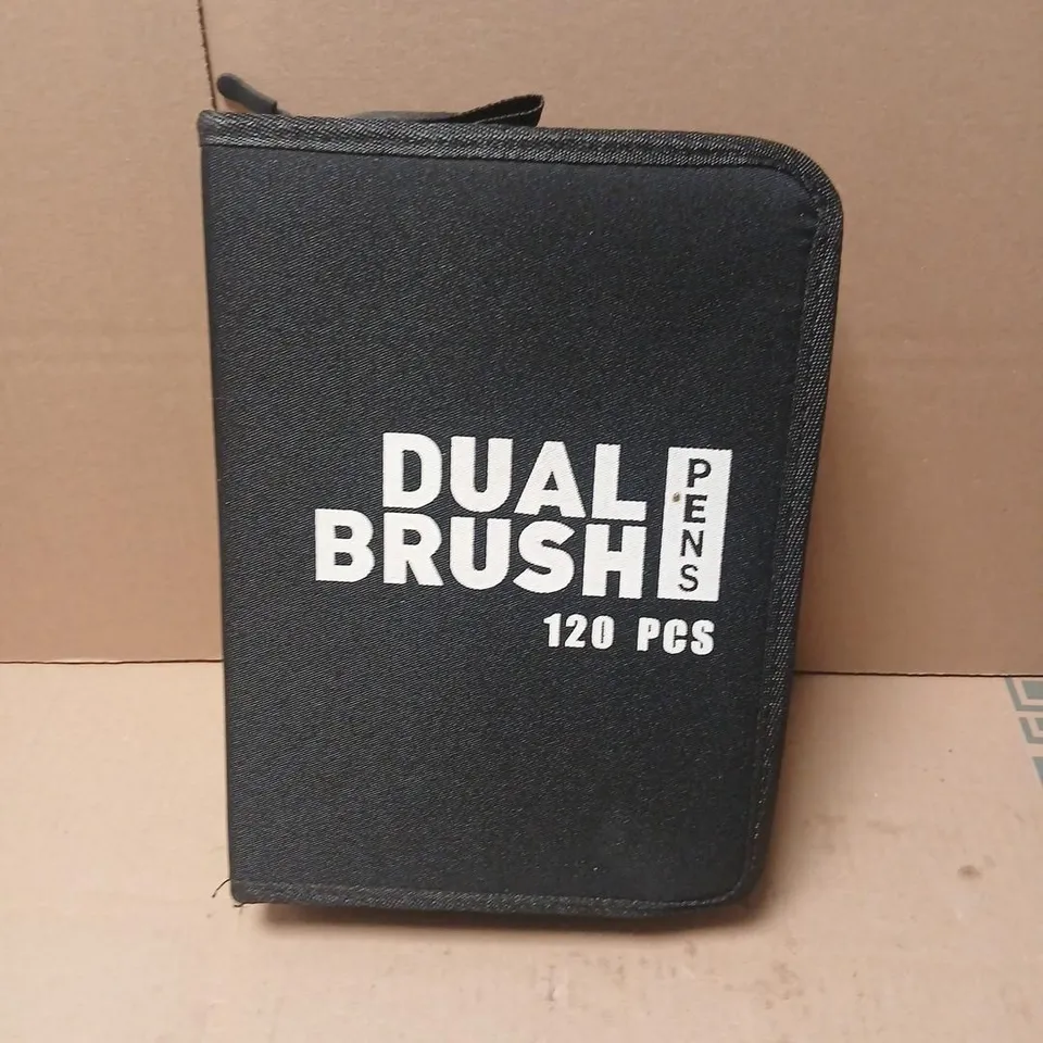 DUAL BRUSH PENS – 120-PIECE SET IN CARRY CASE