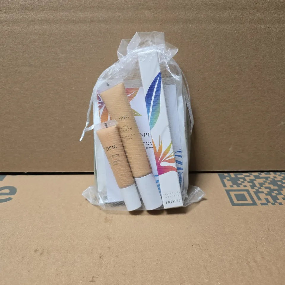 TROPIC 4 ITEM GIFT SET TO INCLUDE FIXING GEL MASCARA ETC