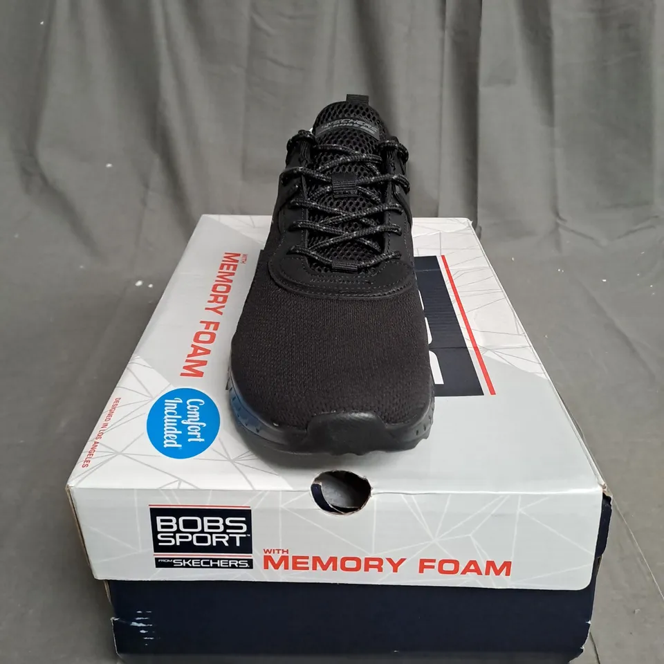 BOXED SKETCHERS BOB SPORT MEMORY FOAM TRAINERS IN BLACK - SIZE 6.5