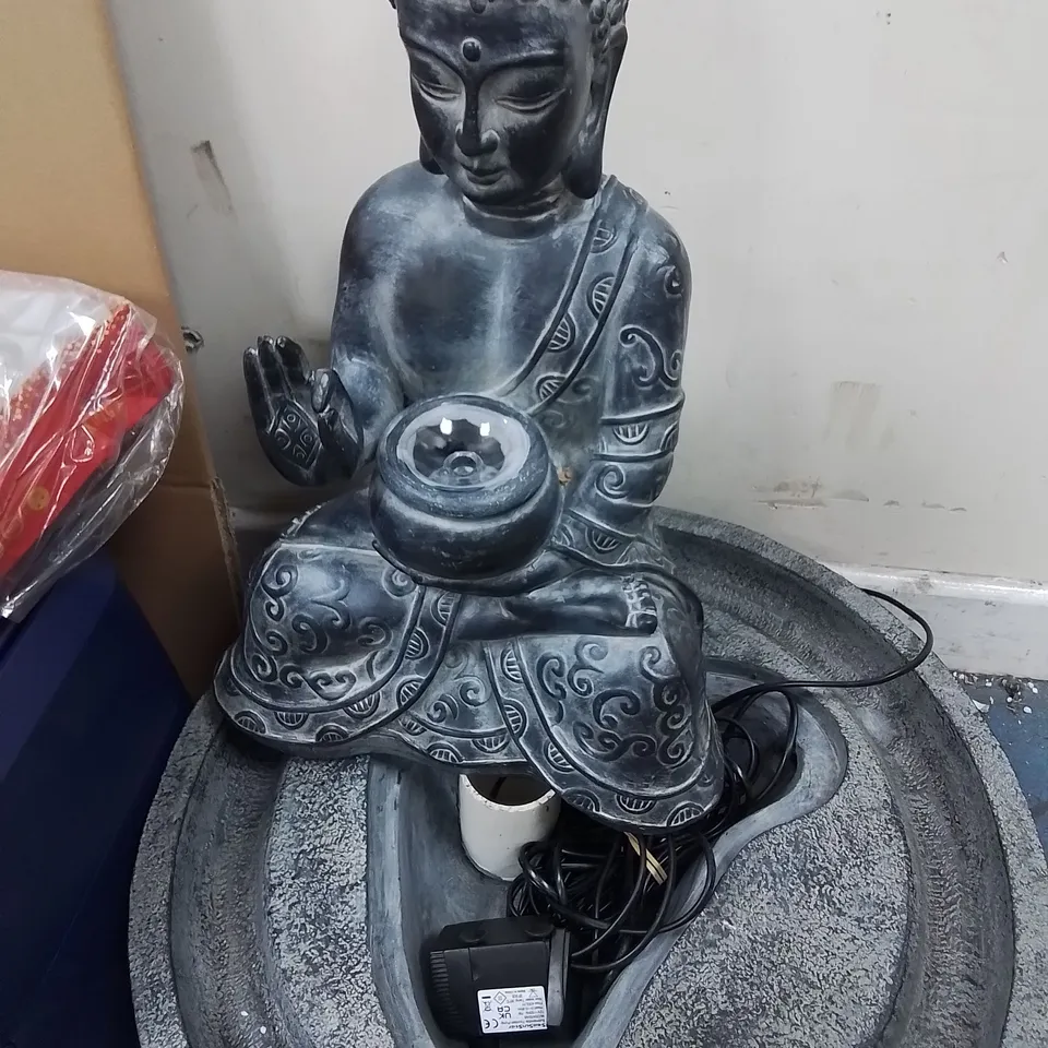 LOT OF 6 ASSORTED HOUSEHOLD ITEMS INDOOR STAR LIGHT, COOKS ESSENTIAL AIR FRYER, BHUDDHA WATER FEATURE AND STRING LIGHTS