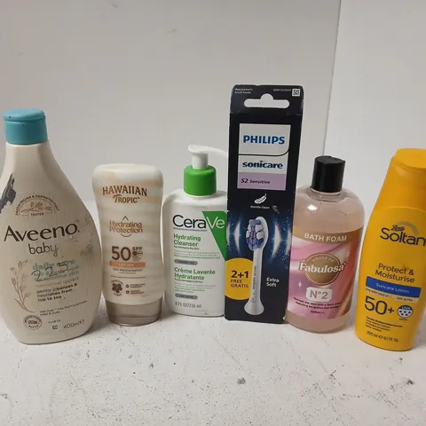 APPROXIMATELY 15 ASSORTED HEALTH & BEAUTY PRODUCTS TO INCLUDE AVEENO BABY DAILY CARE, CERAVE HYDRATING CLEANSER, PHILIPS SONICARE S2 HEADS, ETC - COLLECTION ONLY