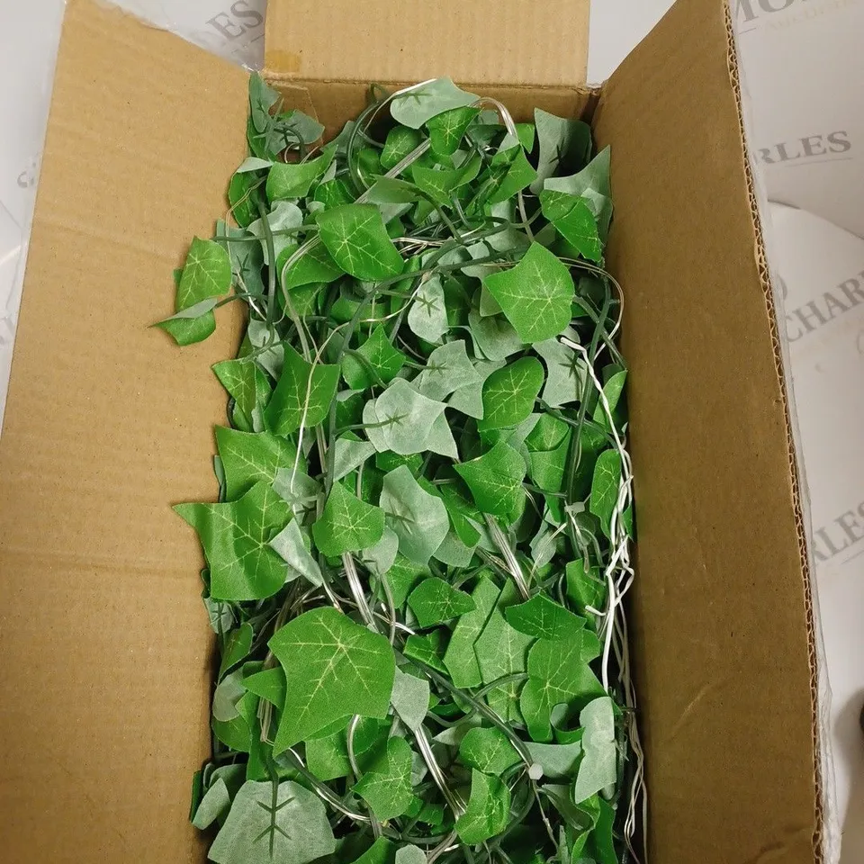 SOLAR POWERED IVY STRING LIGHT