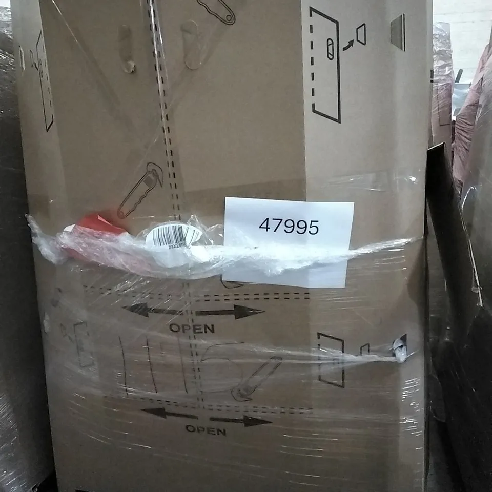 PALLET OF ASSORTED PRODUCTS INCLUDING MULTIFUNCTIONAL LAPTOP DESKS, OVAL TOILET SEATS, BLACK PROTECTIVE CASES, CREPE PAPER STRAINERS