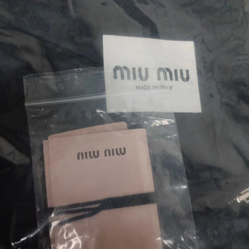 MIU MIU MELANGE & NEON ORANGE REVERSIBLE GIG T‑SHIRT – ADULT CLOTHING, SIZE S