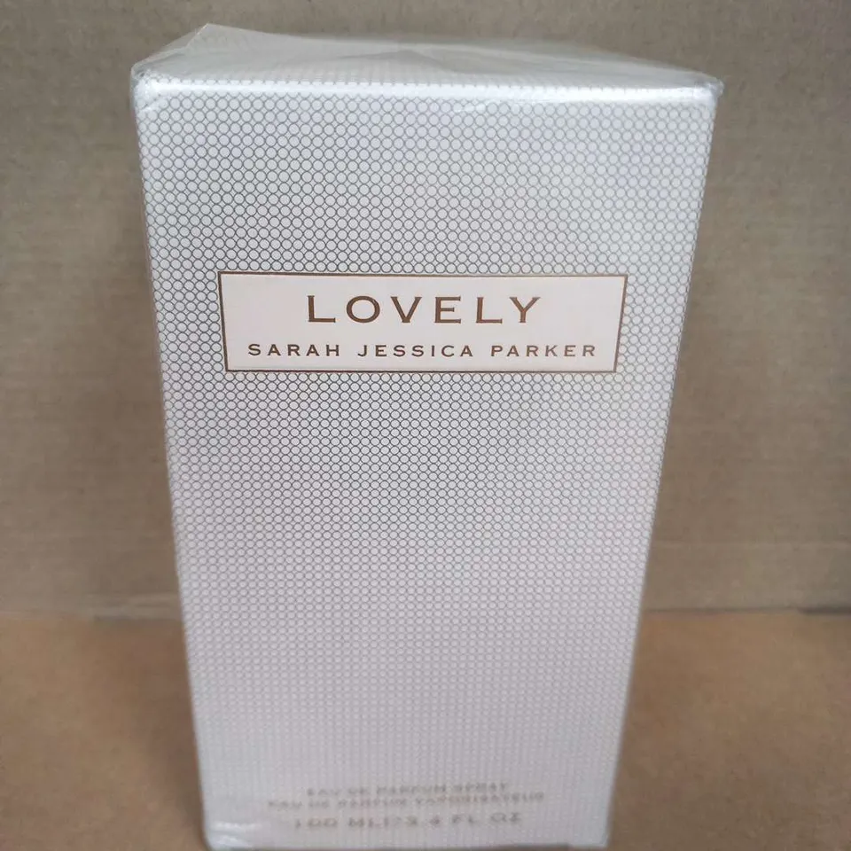 BOXED AND SEALED SARAH JESSICA PARKER LOVELY EAU DE PARFUM 100ML