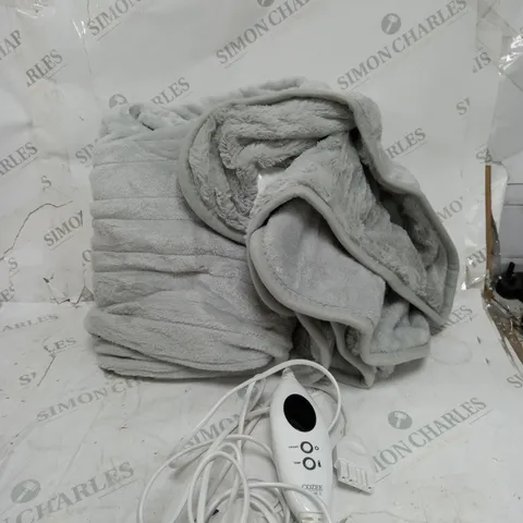 UNBOXED COZEE HOME VELVETSOFT HEATED THROW IN LIGHT GREY