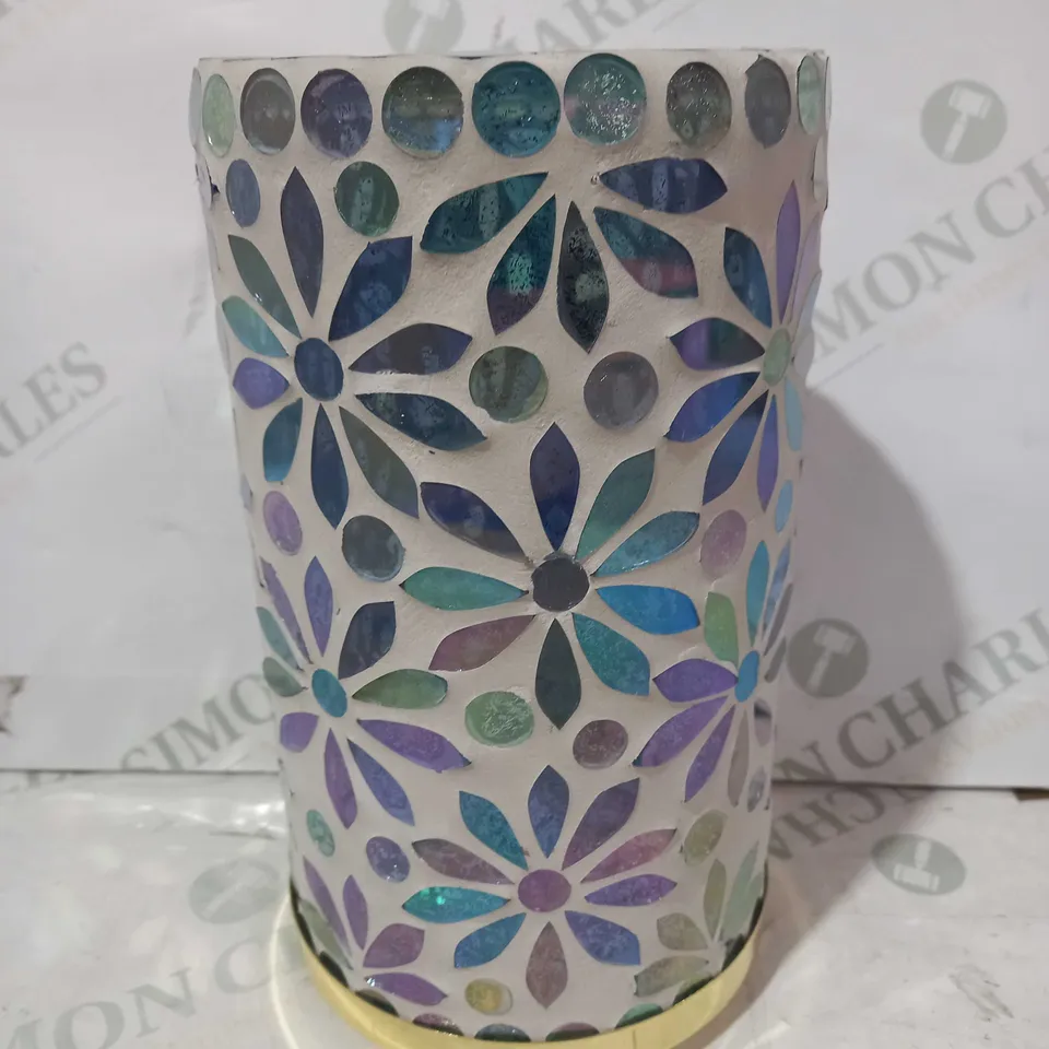 GARDEN REFLECTIONS MOSAIC FLOWER LED HURRICANE LIGHT 21CM
