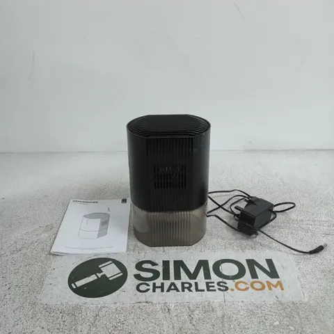DEHUMIDIFIER – COMPACT BLACK UNIT WITH EU MANUAL