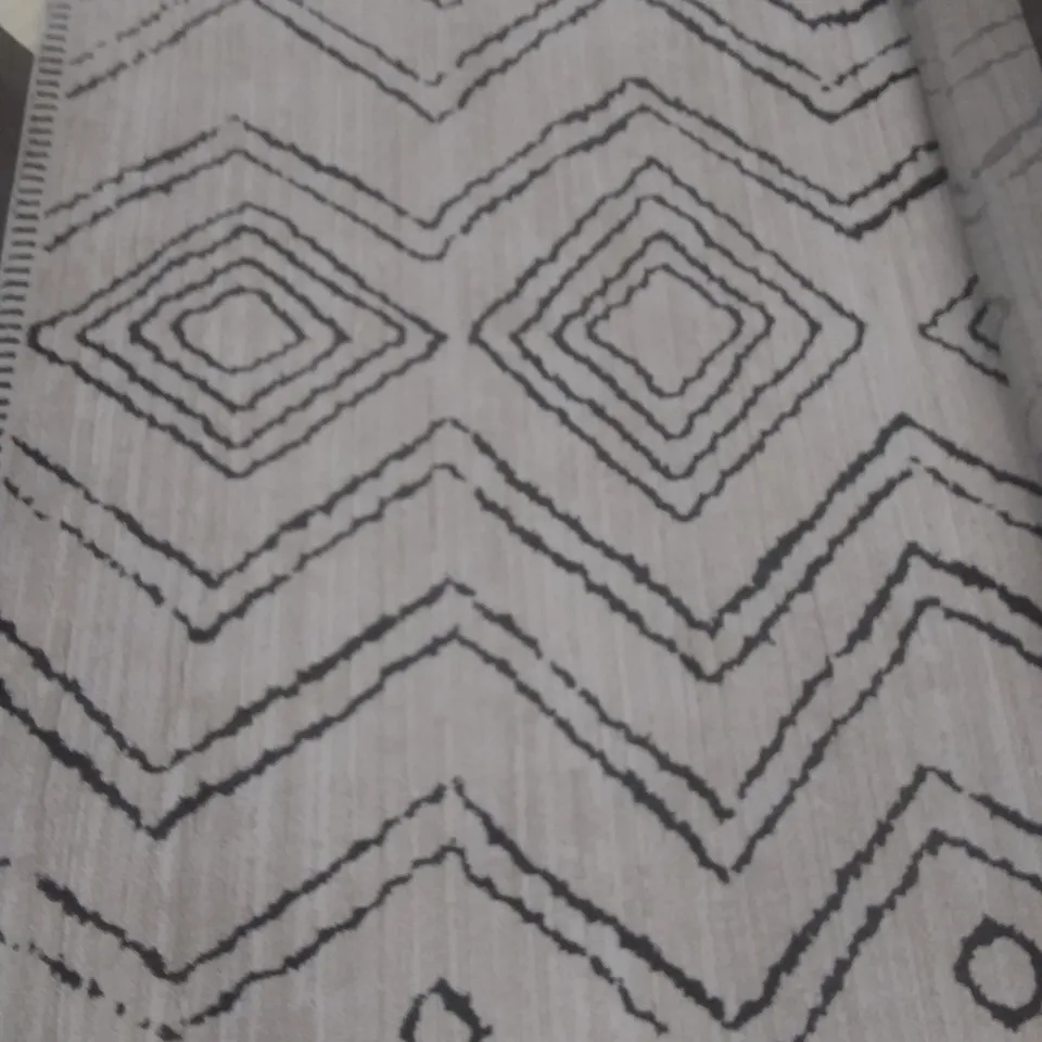 GOLETA SHAGGY CREAM RUG 200X290CM