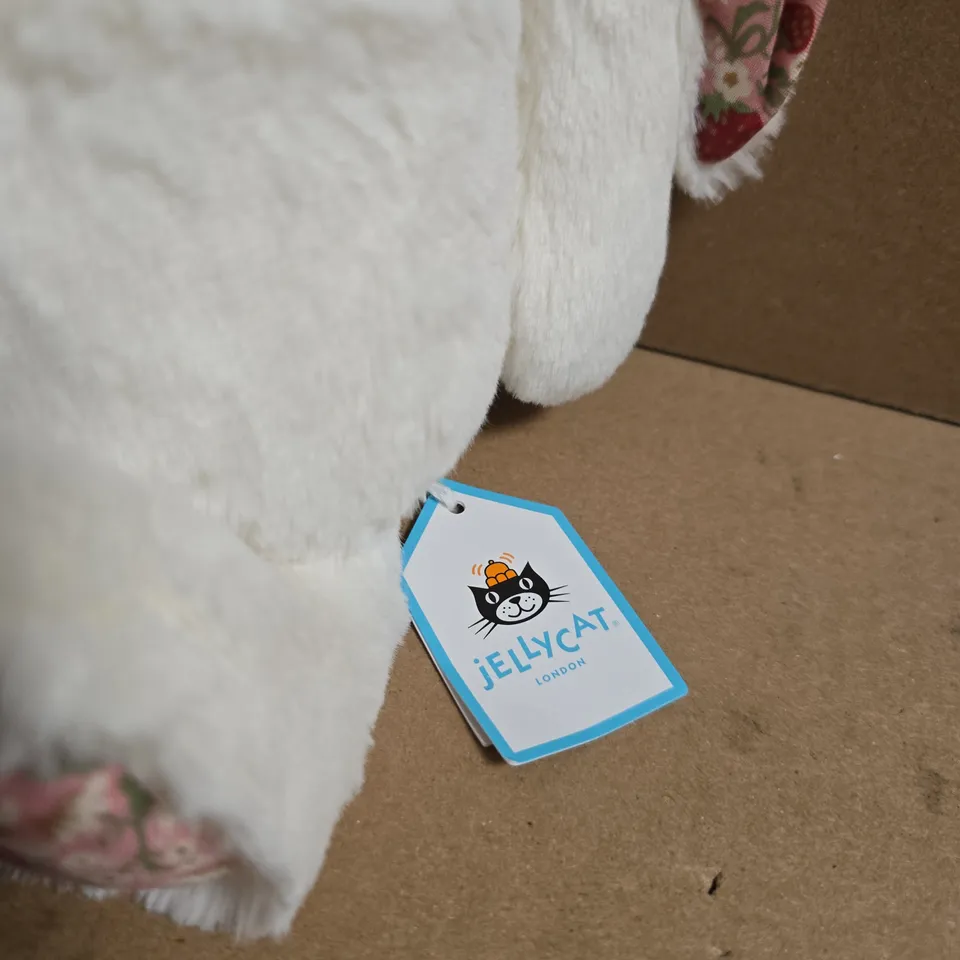 JELLYCAT LONDON BLOSSOM CREAM BUNNY BERRY