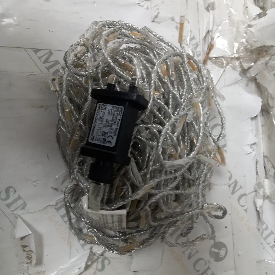 240 WHITE LED WATERFALL INDOOR/OUTDOOR CHRISTMAS LIGHTS RRP £37.99