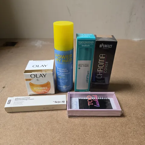 APPROXIMATELY 15 ASSORTED HEALTH & BEAUTY PRODUCTS TO INCLUDE OLAY HYDRA GLOW, FIZZ MASK, CONDITIONER ETC