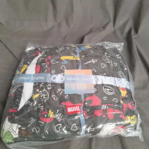 00 MARVEL THE OODIE BLACK