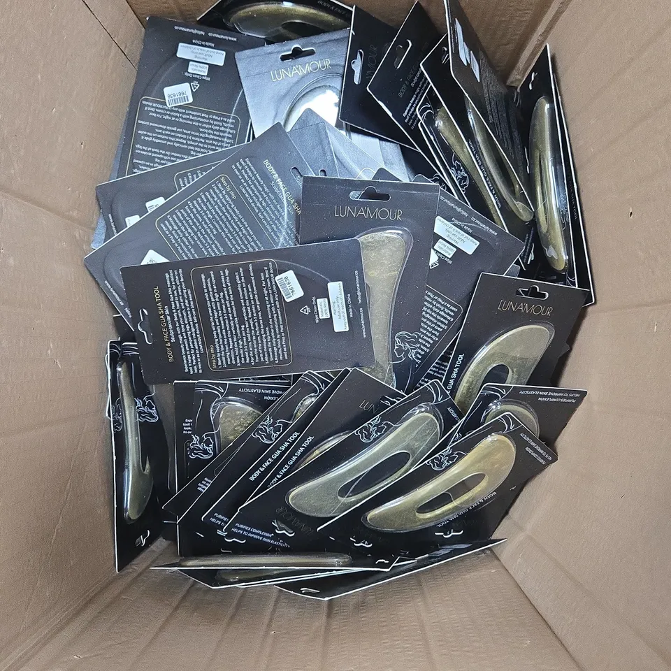 BOX OF APPROXIMATELY 100 X LUNA'MOUR BODY AND FACE GUA SHA TOOL 