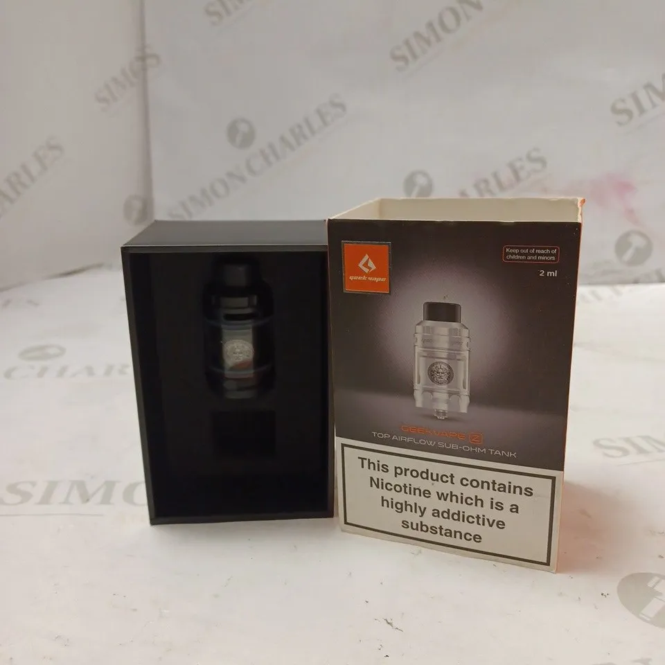 BOXED GEEK VAPE GEEKVAPE Z TOP AIRFLOW SUB-OHM TANK - BLACK.