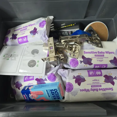 APPROXIMATELY 15 ASSORTED HOUSEHOLD ITEMS TO INCLUDE SENSITIVE BABY WIPES, HINGES, DRY WEATHER LUBE, ETC