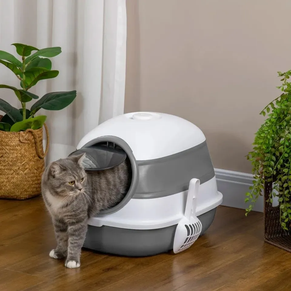 BOXED POLYETHYLENE PLASTIC ENCLOSED LITTER BOX WITH SCOOP - GREY (1 BOX)