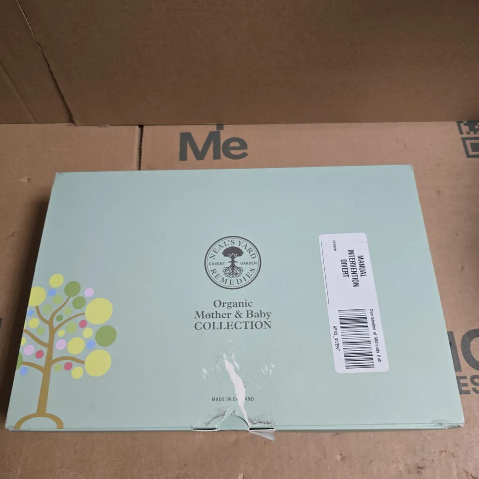 NEAL'S YARD REMEDIES ORGANIC MOTHER & BABY COLLECTION