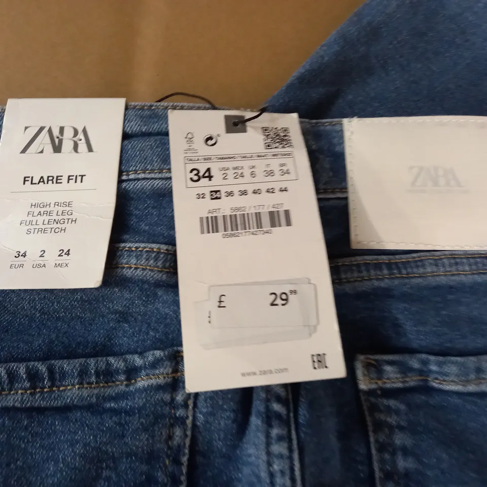 ZARA FLARE FIT HIGH RISE JEANS - UK 6