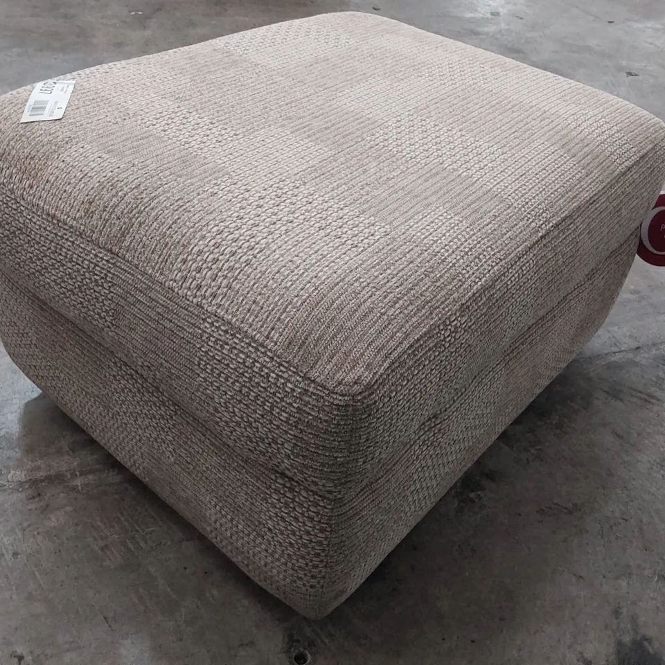 QUALITY BRITISH DESIGNER G PLAN SEATTLE STORAGE FOOTSTOOL FARO SAND FABRIC