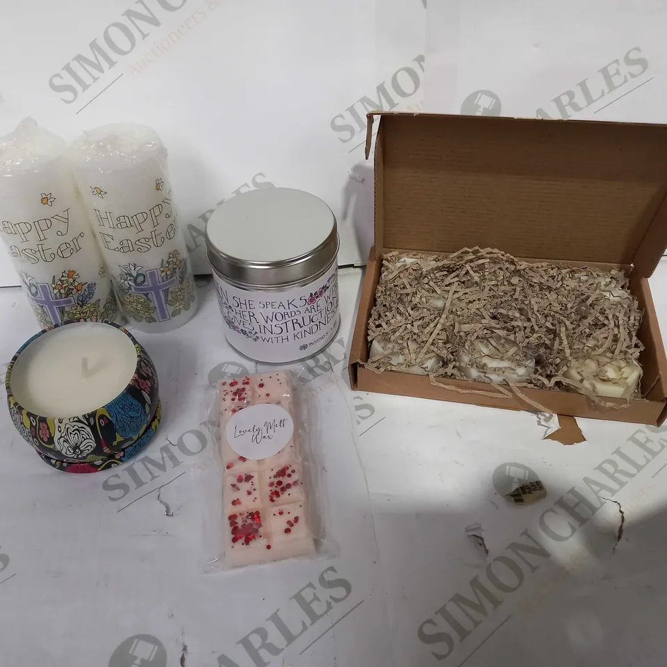BOX OF APPROX 30 ASSORTED ITEMS TO INCLUDE - CANDLES, WAX MELTS ETC