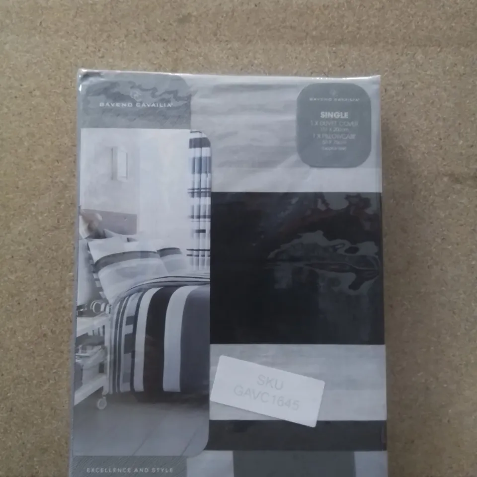 BRAND NEW GAVENO CAVAILIA SINGLE DUVET SET - CHESTER STRIPE 