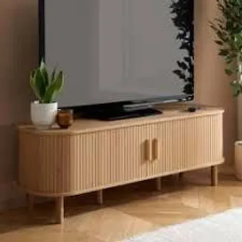 BOXED AXEL FLUTED TV UNIT - OAK (1 BOX)
