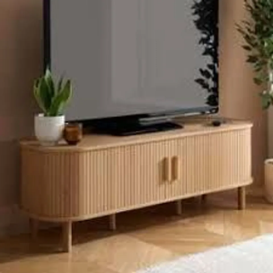 BOXED AXEL FLUTED TV UNIT - OAK (1 BOX)