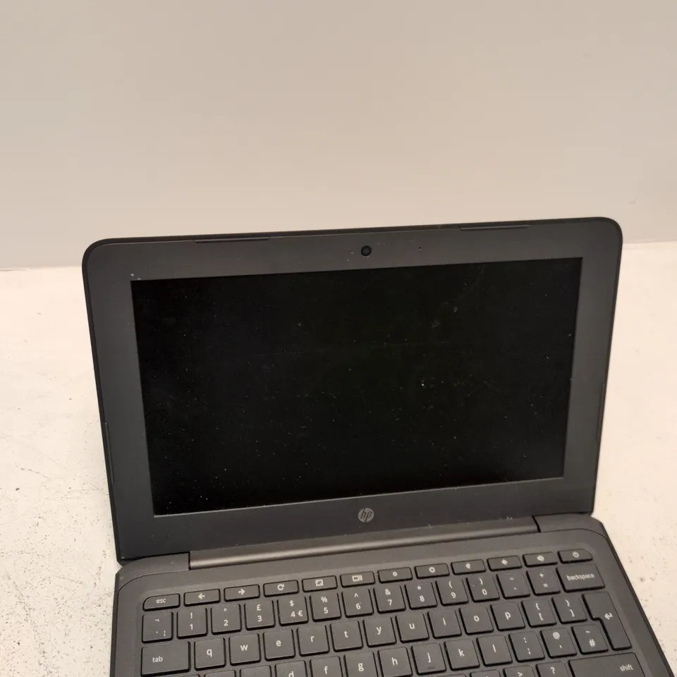 HP CHROMEBOOK 11A G6 EE UK – GREY LAPTOP MISSING BATTERY