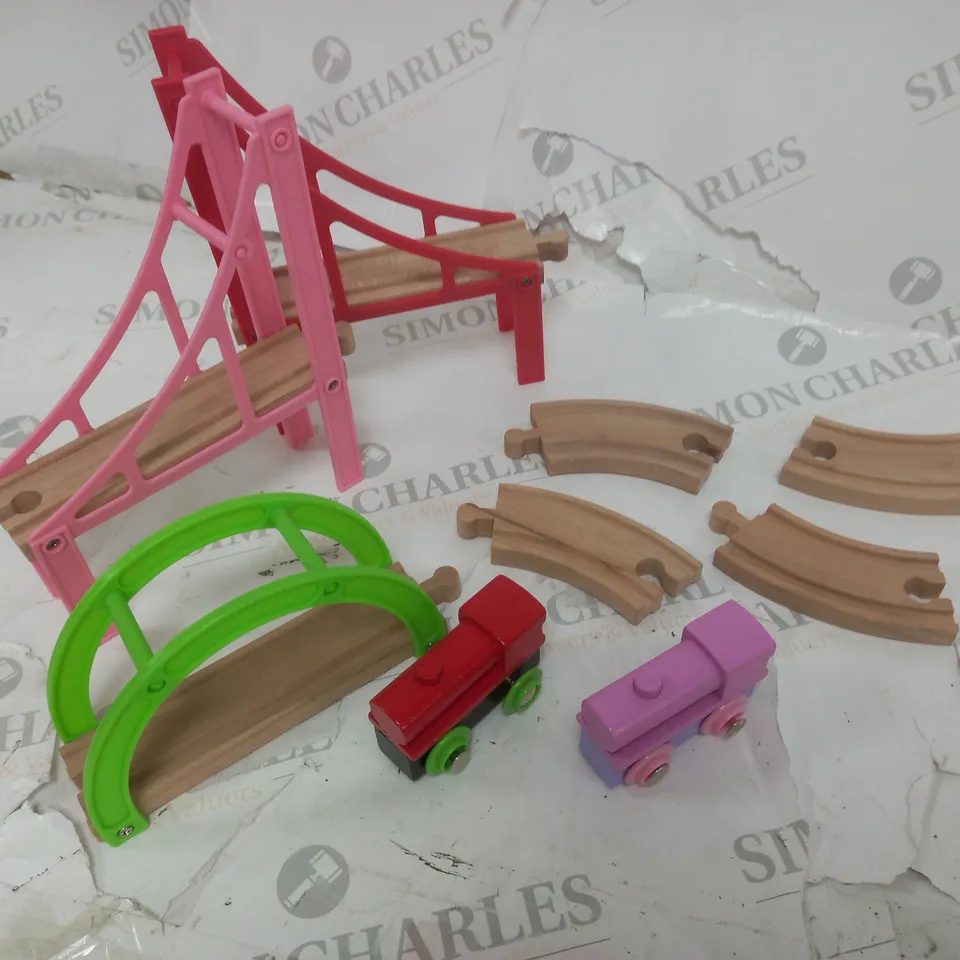 BOXED ASSORTMENT OF WOODEN TRAIN SET ITEMS