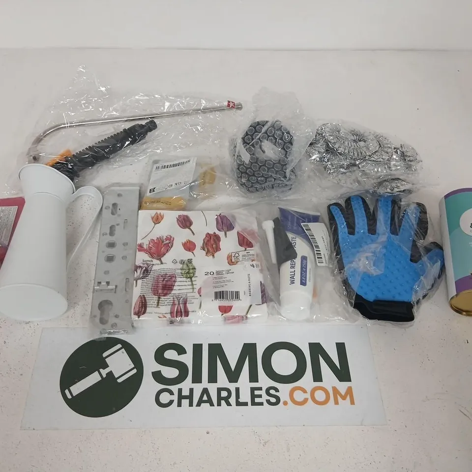 ASSORTED HOUSEHOLD ITEMS BUNDLE – CLEANING, KITCHEN & HOME ACCESSORIES