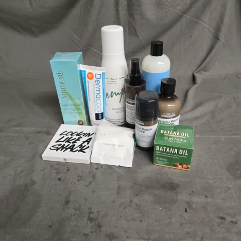 APPROXIMATEY 20 HEALTH AND BEAUTY PRODUCTS TO INCLUDE - HEMP SHAMPOO - L'OREAL ABSOLUT REPAIR MOLECULAR LEAVE IN MASK - TROPIC BAMBOO FACE CLOTH - ETC