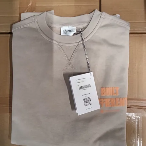 BOX OF BRASS MONKEY SWEATS - CLAY SIZE L APPROXIMATELY 12