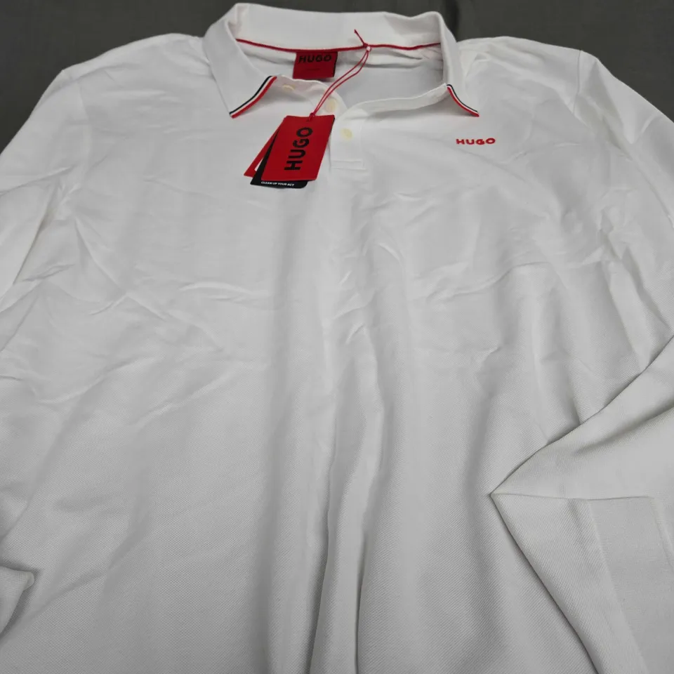 HUGO BOSS REGULAR FIT POLO SHIRT IN WHITE - XXL