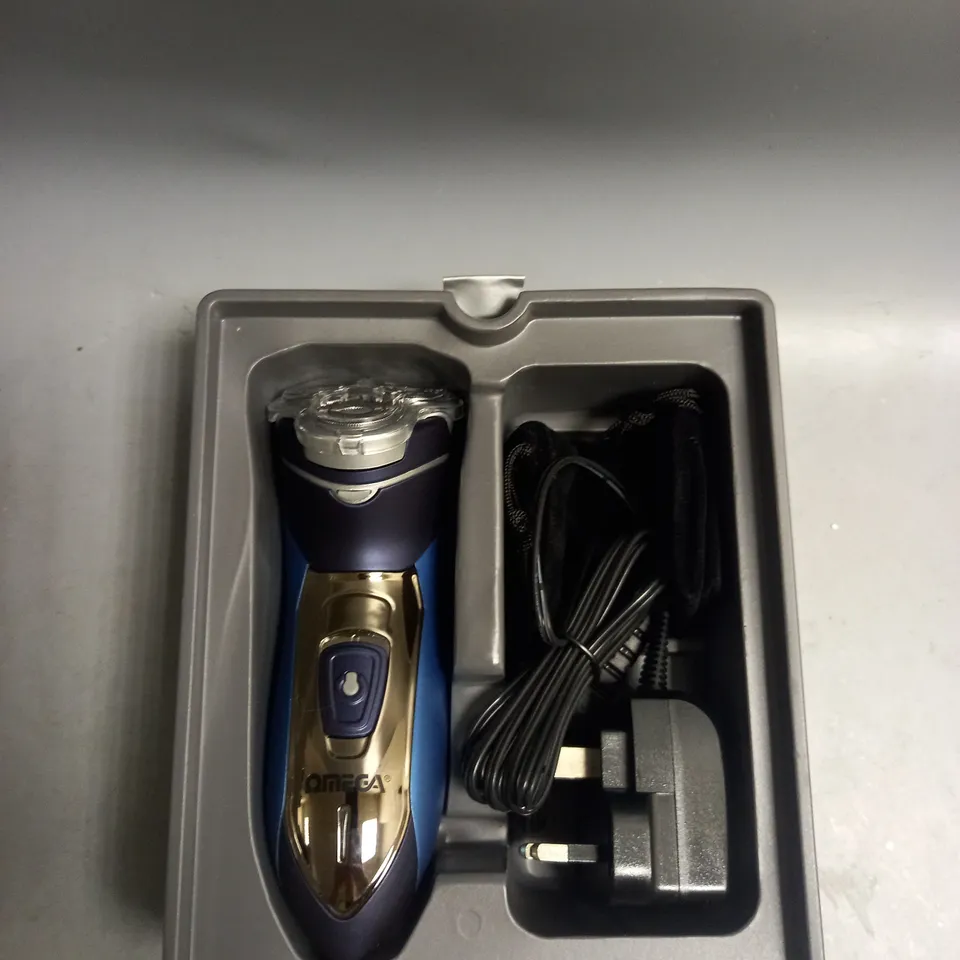BOXED OMEGA RECHARGEABLE SHAVER
